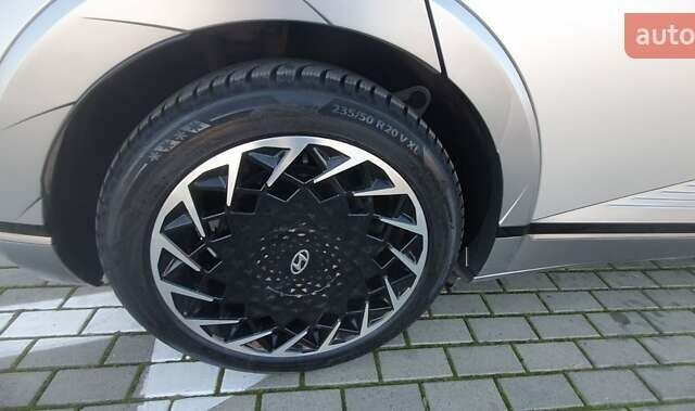 Серый Хендай Ioniq 5, объемом двигателя 0 л и пробегом 58 тыс. км за 34999 $, фото 12 на Automoto.ua