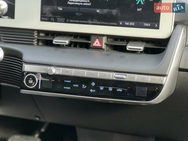 Сірий Хендай Ioniq 5, об'ємом двигуна 0 л та пробігом 11 тис. км за 32500 $, фото 16 на Automoto.ua