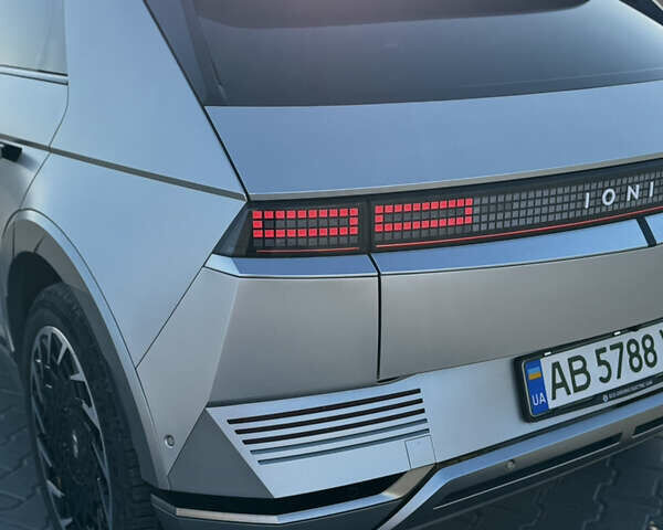 Серый Хендай Ioniq 5, объемом двигателя 0 л и пробегом 14 тыс. км за 33888 $, фото 16 на Automoto.ua