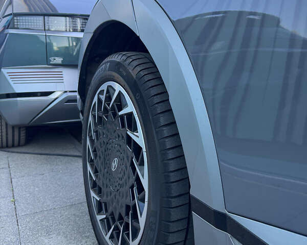 Сірий Хендай Ioniq 5, об'ємом двигуна 0 л та пробігом 93 тис. км за 28200 $, фото 18 на Automoto.ua