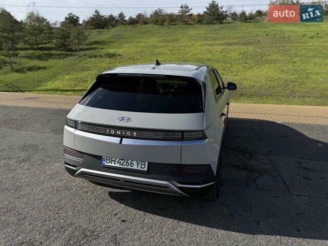 Серый Хендай Ioniq 5, объемом двигателя 0 л и пробегом 57 тыс. км за 25800 $, фото 16 на Automoto.ua