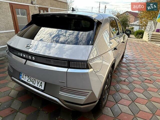 Сірий Хендай Ioniq 5, об'ємом двигуна 0 л та пробігом 30 тис. км за 25900 $, фото 9 на Automoto.ua