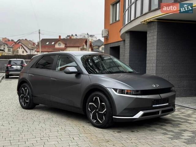 Сірий Хендай Ioniq 5, об'ємом двигуна 0 л та пробігом 43 тис. км за 28900 $, фото 2 на Automoto.ua