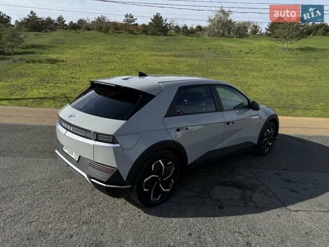 Серый Хендай Ioniq 5, объемом двигателя 0 л и пробегом 57 тыс. км за 25800 $, фото 17 на Automoto.ua