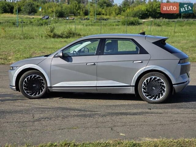 Серый Хендай Ioniq 5, объемом двигателя 0 л и пробегом 49 тыс. км за 37000 $, фото 14 на Automoto.ua