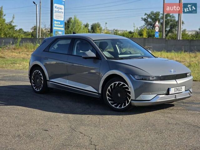 Серый Хендай Ioniq 5, объемом двигателя 0 л и пробегом 49 тыс. км за 37000 $, фото 4 на Automoto.ua