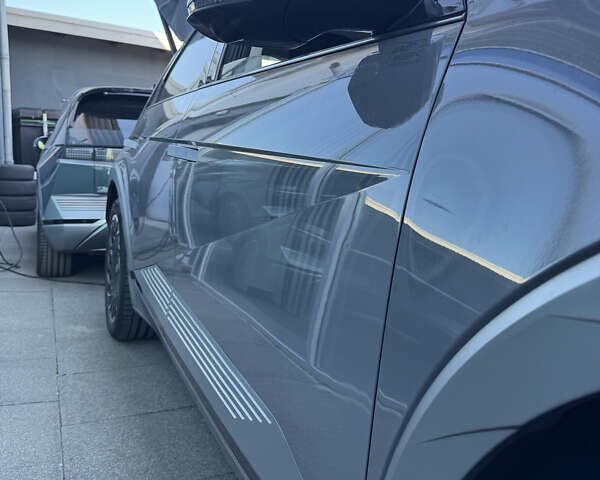 Сірий Хендай Ioniq 5, об'ємом двигуна 0 л та пробігом 93 тис. км за 28200 $, фото 20 на Automoto.ua