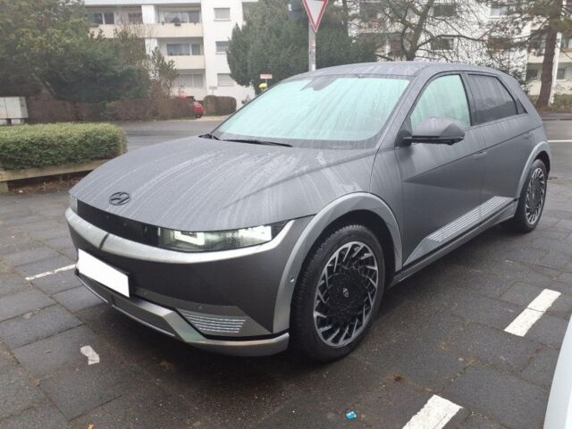 Серый Хендай Ioniq 5, объемом двигателя 0 л и пробегом 14 тыс. км за 31400 $, фото 1 на Automoto.ua