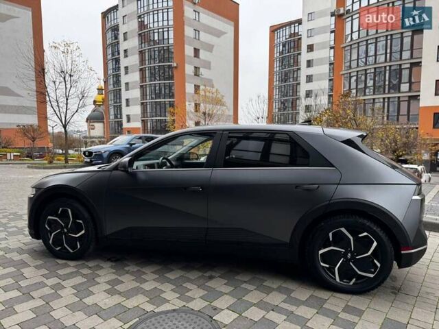 Сірий Хендай Ioniq 5, об'ємом двигуна 0 л та пробігом 43 тис. км за 28900 $, фото 16 на Automoto.ua