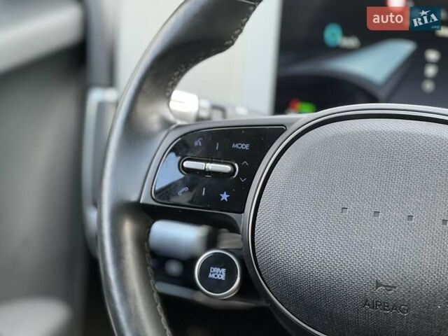 Сірий Хендай Ioniq 5, об'ємом двигуна 0 л та пробігом 11 тис. км за 32500 $, фото 24 на Automoto.ua