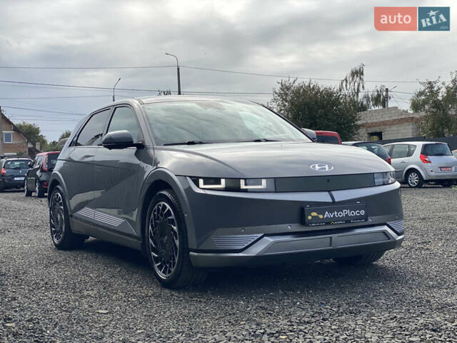 Серый Хендай Ioniq 5, объемом двигателя 0 л и пробегом 130 тыс. км за 28200 $, фото 134 на Automoto.ua