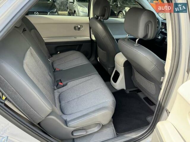 Сірий Хендай Ioniq 5, об'ємом двигуна 0 л та пробігом 38 тис. км за 34199 $, фото 18 на Automoto.ua