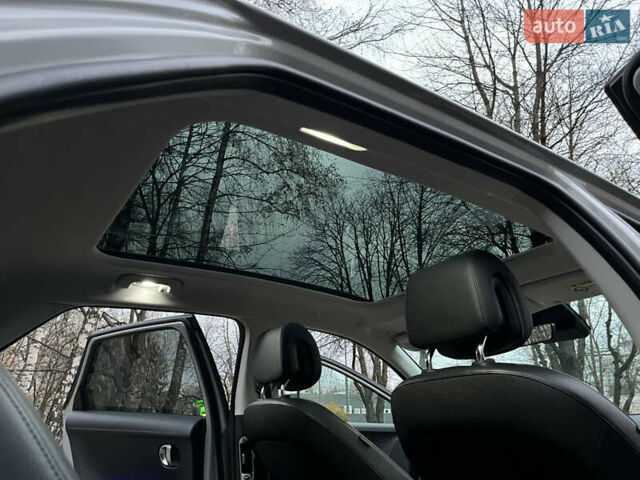 Серый Хендай Ioniq 5, объемом двигателя 0 л и пробегом 66 тыс. км за 30800 $, фото 14 на Automoto.ua