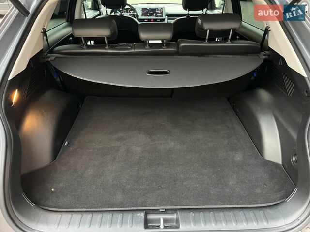 Серый Хендай Ioniq 5, объемом двигателя 0 л и пробегом 108 тыс. км за 26800 $, фото 24 на Automoto.ua