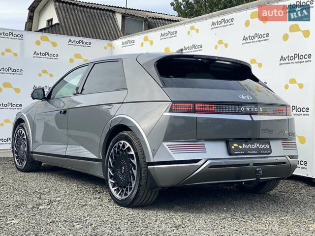 Серый Хендай Ioniq 5, объемом двигателя 0 л и пробегом 130 тыс. км за 28200 $, фото 172 на Automoto.ua