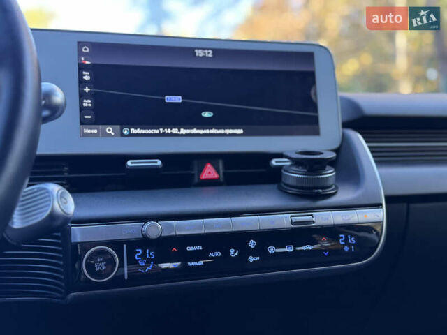 Серый Хендай Ioniq 5, объемом двигателя 0 л и пробегом 151 тыс. км за 21450 $, фото 50 на Automoto.ua