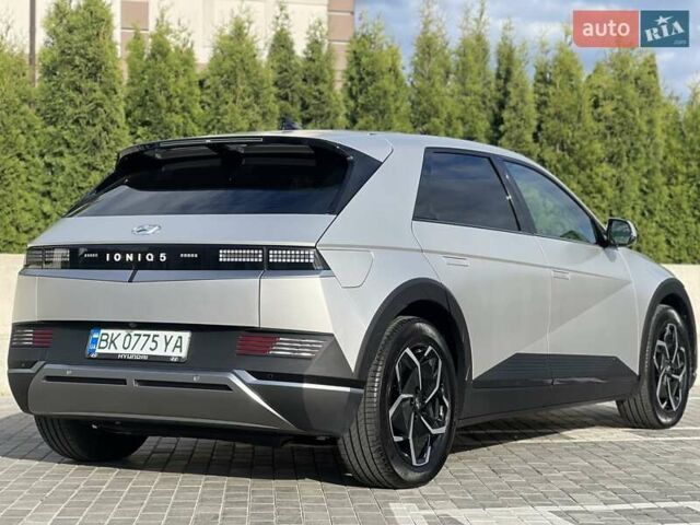 Сірий Хендай Ioniq 5, об'ємом двигуна 0 л та пробігом 11 тис. км за 32500 $, фото 40 на Automoto.ua