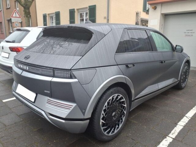 Серый Хендай Ioniq 5, объемом двигателя 0 л и пробегом 14 тыс. км за 31400 $, фото 3 на Automoto.ua