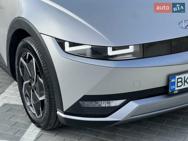Сірий Хендай Ioniq 5, об'ємом двигуна 0 л та пробігом 11 тис. км за 33999 $, фото 7 на Automoto.ua