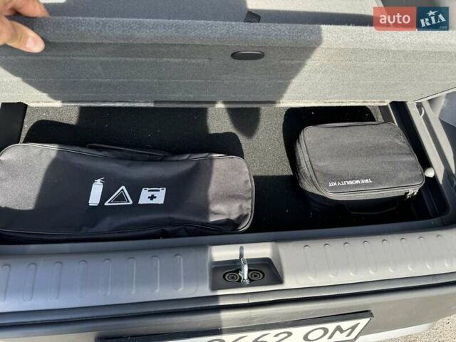 Сірий Хендай Ioniq 5, об'ємом двигуна 0 л та пробігом 38 тис. км за 34199 $, фото 17 на Automoto.ua