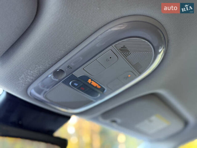 Серый Хендай Ioniq 5, объемом двигателя 0 л и пробегом 151 тыс. км за 21450 $, фото 57 на Automoto.ua