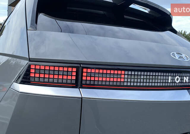 Серый Хендай Ioniq 5, объемом двигателя 0 л и пробегом 130 тыс. км за 28200 $, фото 34 на Automoto.ua