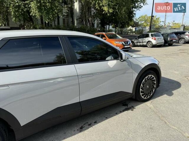 Сірий Хендай Ioniq 5, об'ємом двигуна 0 л та пробігом 38 тис. км за 34199 $, фото 7 на Automoto.ua
