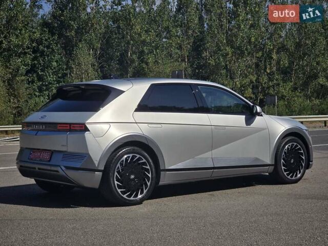 Серый Хендай Ioniq 5, объемом двигателя 0 л и пробегом 54 тыс. км за 34499 $, фото 9 на Automoto.ua