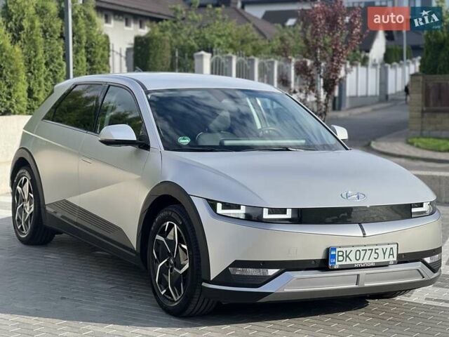 Сірий Хендай Ioniq 5, об'ємом двигуна 0 л та пробігом 11 тис. км за 32500 $, фото 42 на Automoto.ua