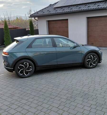 Серый Хендай Ioniq 5, объемом двигателя 0 л и пробегом 25 тыс. км за 28000 $, фото 12 на Automoto.ua