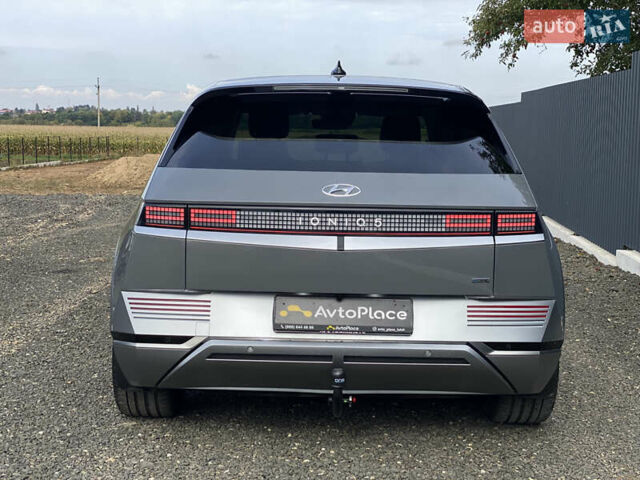 Серый Хендай Ioniq 5, объемом двигателя 0 л и пробегом 130 тыс. км за 28200 $, фото 132 на Automoto.ua