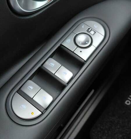 Серый Хендай Ioniq 5, объемом двигателя 0 л и пробегом 25 тыс. км за 28000 $, фото 24 на Automoto.ua