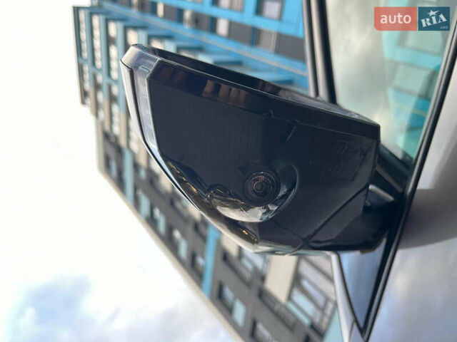 Серый Хендай Ioniq 5, объемом двигателя 0 л и пробегом 108 тыс. км за 26800 $, фото 32 на Automoto.ua