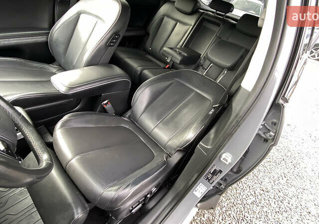 Серый Хендай Ioniq 5, объемом двигателя 0 л и пробегом 130 тыс. км за 28200 $, фото 78 на Automoto.ua