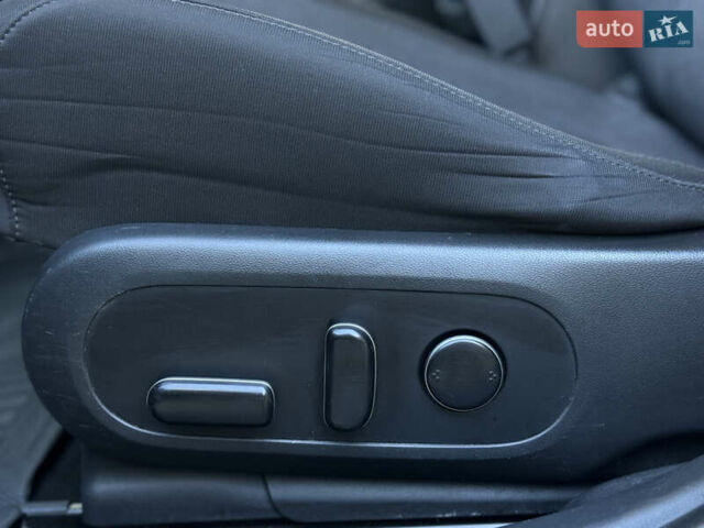 Серый Хендай Ioniq 5, объемом двигателя 0 л и пробегом 158 тыс. км за 19900 $, фото 34 на Automoto.ua