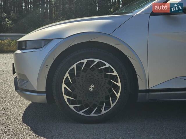 Серый Хендай Ioniq 5, объемом двигателя 0 л и пробегом 54 тыс. км за 34499 $, фото 19 на Automoto.ua