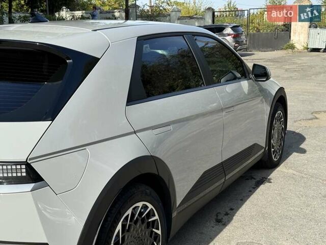 Сірий Хендай Ioniq 5, об'ємом двигуна 0 л та пробігом 38 тис. км за 34199 $, фото 6 на Automoto.ua
