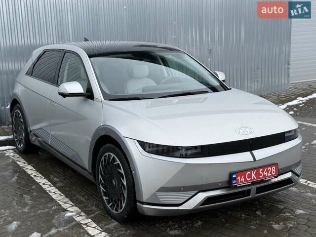 Серый Хендай Ioniq 5, объемом двигателя 0 л и пробегом 62 тыс. км за 31700 $, фото 5 на Automoto.ua