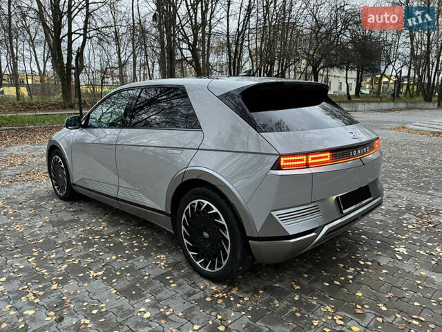 Серый Хендай Ioniq 5, объемом двигателя 0 л и пробегом 66 тыс. км за 30800 $, фото 6 на Automoto.ua