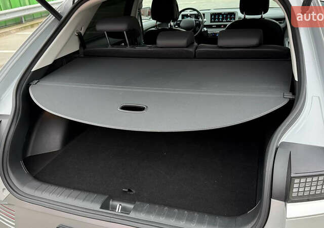 Серый Хендай Ioniq 5, объемом двигателя 0 л и пробегом 47 тыс. км за 29500 $, фото 66 на Automoto.ua