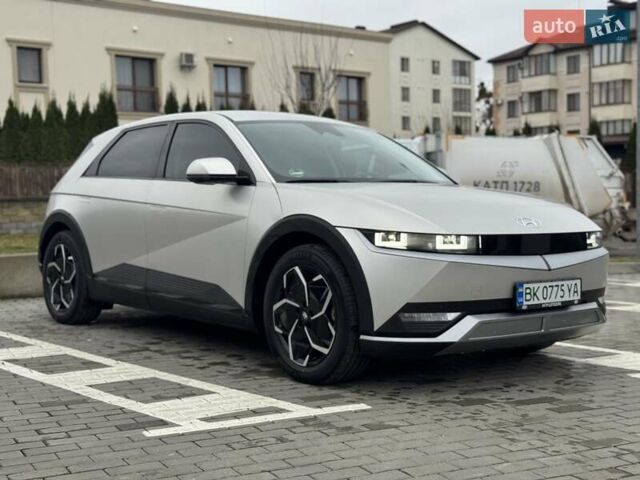 Сірий Хендай Ioniq 5, об'ємом двигуна 0 л та пробігом 11 тис. км за 30999 $, фото 9 на Automoto.ua