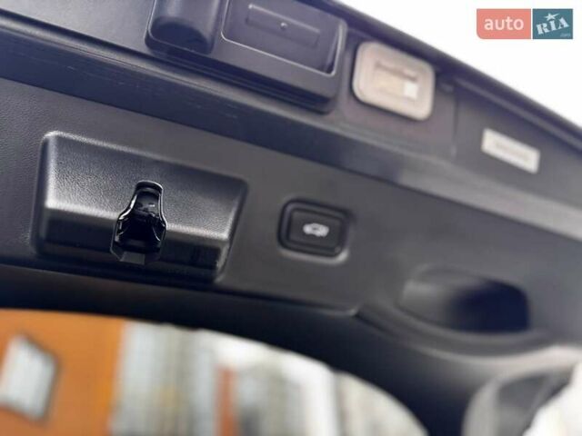 Сірий Хендай Ioniq 5, об'ємом двигуна 0 л та пробігом 43 тис. км за 28900 $, фото 52 на Automoto.ua