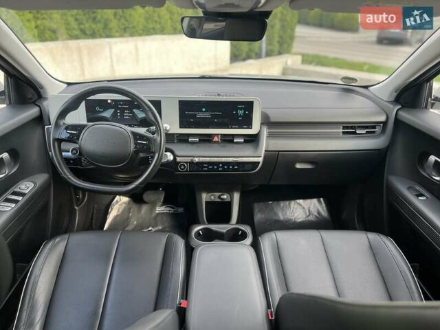Сірий Хендай Ioniq 5, об'ємом двигуна 0 л та пробігом 11 тис. км за 33999 $, фото 19 на Automoto.ua