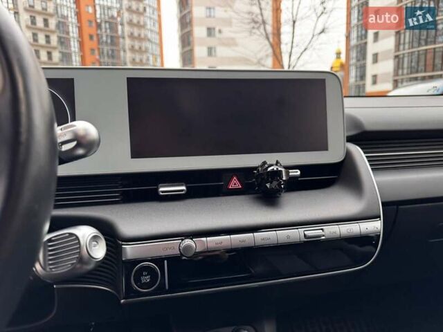 Сірий Хендай Ioniq 5, об'ємом двигуна 0 л та пробігом 43 тис. км за 28900 $, фото 34 на Automoto.ua