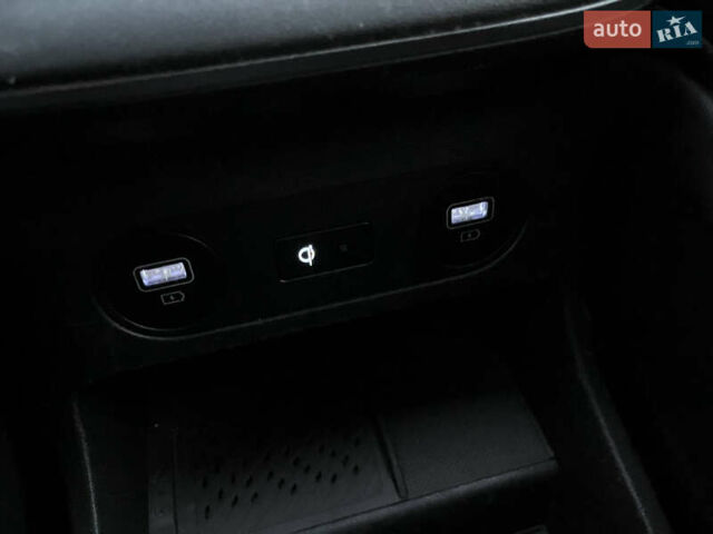 Серый Хендай Ioniq 5, объемом двигателя 0 л и пробегом 66 тыс. км за 30800 $, фото 25 на Automoto.ua