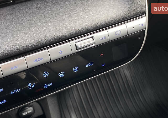 Серый Хендай Ioniq 5, объемом двигателя 0 л и пробегом 130 тыс. км за 28200 $, фото 69 на Automoto.ua