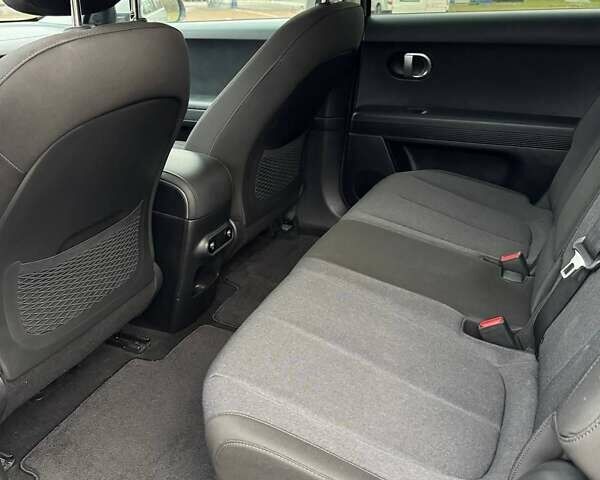 Сірий Хендай Ioniq 5, об'ємом двигуна 0 л та пробігом 120 тис. км за 21300 $, фото 20 на Automoto.ua