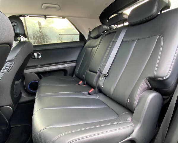 Серый Хендай Ioniq 5, объемом двигателя 0 л и пробегом 115 тыс. км за 26350 $, фото 18 на Automoto.ua