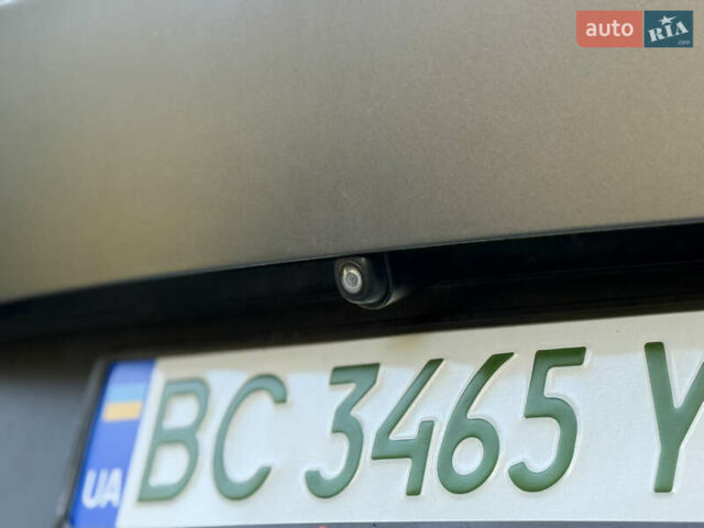 Серый Хендай Ioniq 5, объемом двигателя 0 л и пробегом 158 тыс. км за 19900 $, фото 25 на Automoto.ua