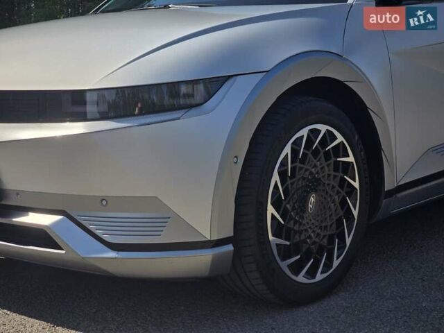Серый Хендай Ioniq 5, объемом двигателя 0 л и пробегом 54 тыс. км за 34499 $, фото 17 на Automoto.ua